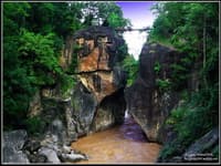 Maehongson Tour 05: 4 Days 3 Nights Doi Inthanon and Every District of Mae Hong Son travel program by Unix Peak Travel