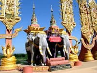 Package09: Amazing Chiang Mai - Chiang Rai Tour Package travel program by Unix Peak Travel
