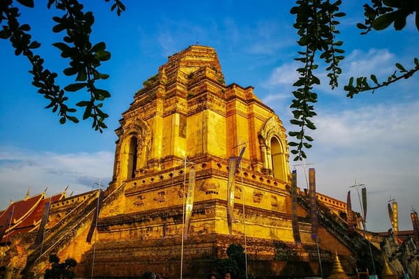Half Day Tour01: Half Day Chiang Mai City Tour travel program by Unix Peak Travel